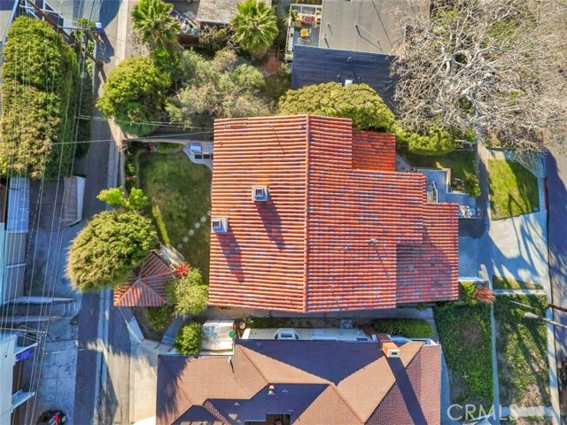 512 Knob Hill Avenue, Redondo Beach, California 90277, 4 Bedrooms Bedrooms, ,2 BathroomsBathrooms,Residential,Sold,Knob Hill,SB21044060