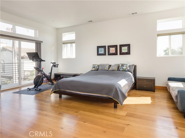 2108 Gates Avenue, Redondo Beach, California 90278, 4 Bedrooms Bedrooms, ,4 BathroomsBathrooms,Residential,Sold,Gates,SB20231175