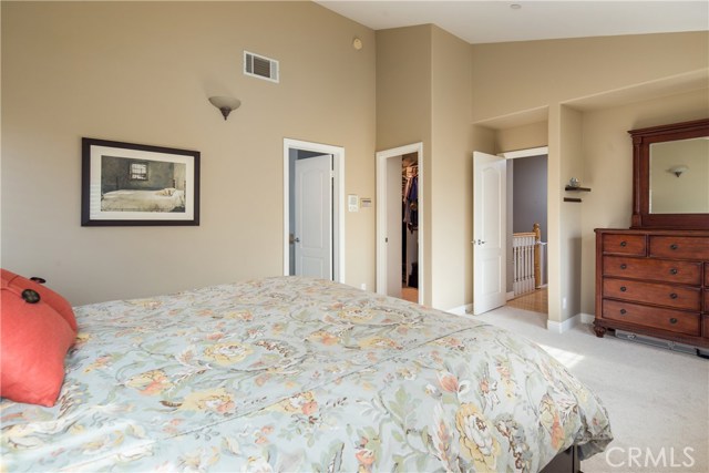 Master bedroom Master bedroom