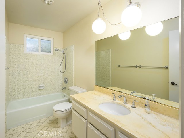 1521 Goodman Avenue, Redondo Beach, California 90278, 3 Bedrooms Bedrooms, ,2 BathroomsBathrooms,Residential,Sold,Goodman,SB19211403