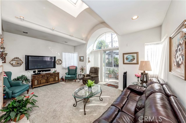 1547 Ford Avenue, Redondo Beach, California 90278, 3 Bedrooms Bedrooms, ,3 BathroomsBathrooms,Residential,Sold,Ford,SB20183169