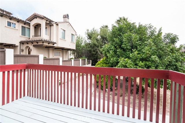 2004 Nelson Avenue, Redondo Beach, California 90278, 4 Bedrooms Bedrooms, ,3 BathroomsBathrooms,Residential,Sold,Nelson,SB17138213