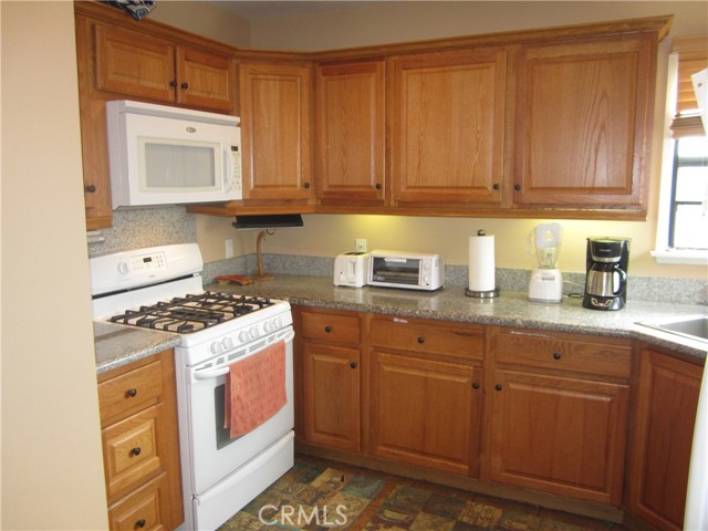 3101 Highland Avenue, Manhattan Beach, California 90266, 5 Bedrooms Bedrooms, ,4 BathroomsBathrooms,Residential,Sold,Highland,SB21124631