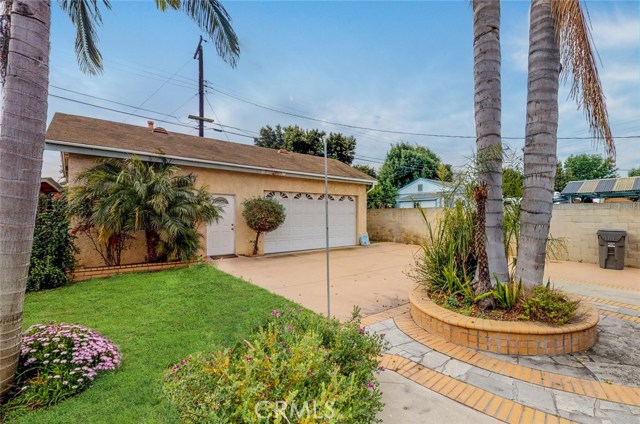 2614 Manhattan Beach Boulevard, Redondo Beach, California 90278, 4 Bedrooms Bedrooms, ,2 BathroomsBathrooms,Residential,Sold,Manhattan Beach,SB19051400