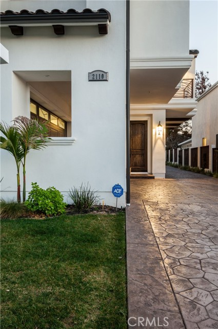 2110 Ernest Avenue, Redondo Beach, California 90278, 4 Bedrooms Bedrooms, ,3 BathroomsBathrooms,Residential,Sold,Ernest,SB21132960