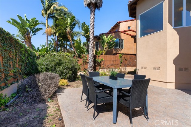 607 Gertruda Avenue, Redondo Beach, California 90277, 5 Bedrooms Bedrooms, ,4 BathroomsBathrooms,Residential,Sold,Gertruda,SB21053791
