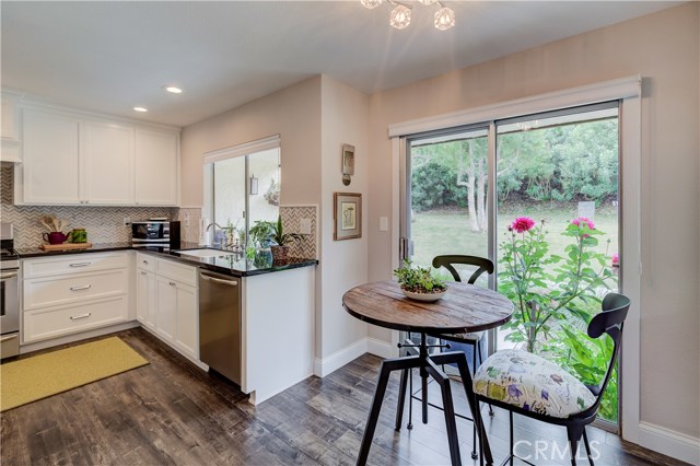 79 Aspen Way, Rolling Hills Estates, California 90274, 2 Bedrooms Bedrooms, ,2 BathroomsBathrooms,Residential,Sold,Aspen,SB18216474