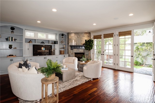 653 36th Street, Manhattan Beach, California 90266, 5 Bedrooms Bedrooms, ,5 BathroomsBathrooms,Residential,Sold,36th,SB21097306