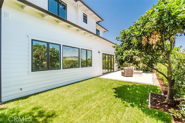 2200 Harkness Street, Manhattan Beach, California 90266, 5 Bedrooms Bedrooms, ,4 BathroomsBathrooms,Residential,Sold,Harkness,SB18090113