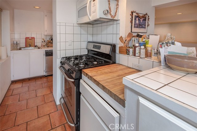 823 Monterey Boulevard, Hermosa Beach, California 90254, 3 Bedrooms Bedrooms, ,2 BathroomsBathrooms,Residential,Sold,Monterey,SB19053974