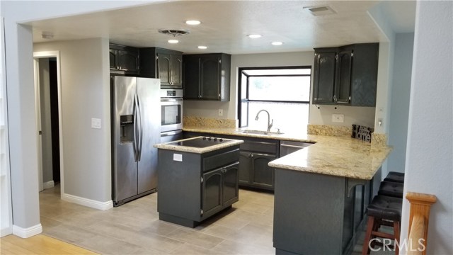 1707 Flagler Lane, Redondo Beach, California 90278, 3 Bedrooms Bedrooms, ,1 BathroomBathrooms,Residential,Sold,Flagler,SB20176363