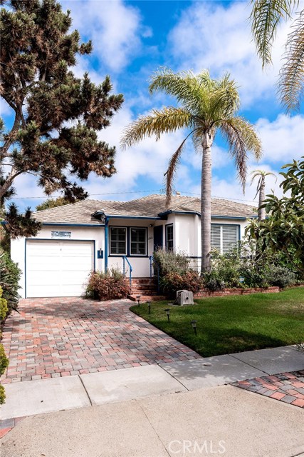2000 Faymont Avenue, Manhattan Beach, California 90266, 3 Bedrooms Bedrooms, ,1 BathroomBathrooms,Residential,Sold,Faymont,SB20179509