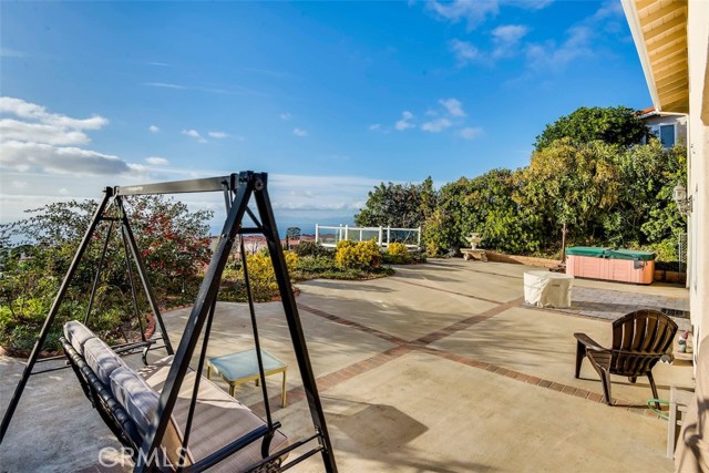 28409 Seamount Drive, Rancho Palos Verdes, California 90275, 4 Bedrooms Bedrooms, ,2 BathroomsBathrooms,Residential,Sold,Seamount,PV18047041