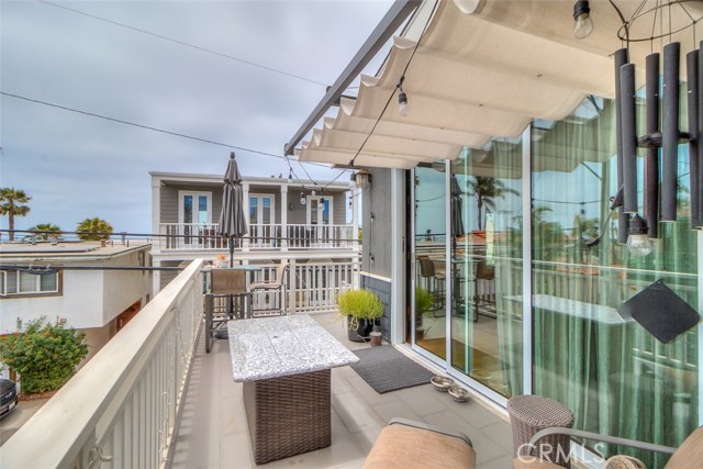 3512 Vista Drive, Manhattan Beach, California 90266, 2 Bedrooms Bedrooms, ,2 BathroomsBathrooms,Residential,Sold,Vista,PW18148973