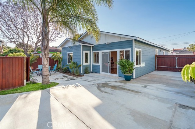 2418 Ralston Lane, Redondo Beach, California 90278, ,Residential Income,Sold,Ralston,SB17123759