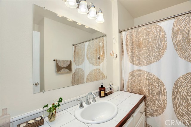 1321 Beryl Street, Redondo Beach, California 90277, 2 Bedrooms Bedrooms, ,2 BathroomsBathrooms,Residential,Sold,Beryl,SB17136124