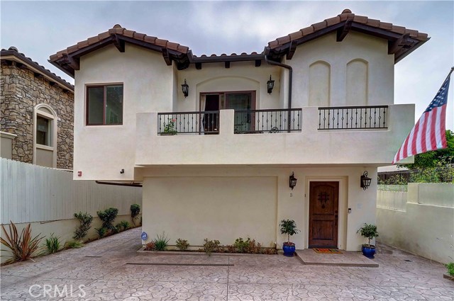 121 Guadalupe Avenue, Redondo Beach, California 90277, 4 Bedrooms Bedrooms, ,3 BathroomsBathrooms,Residential,Sold,Guadalupe,PV19189525