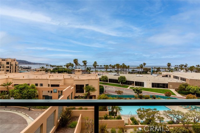 110 The Village, Redondo Beach, California 90277, 2 Bedrooms Bedrooms, ,2 BathroomsBathrooms,Residential,Sold,The Village,SB21145728