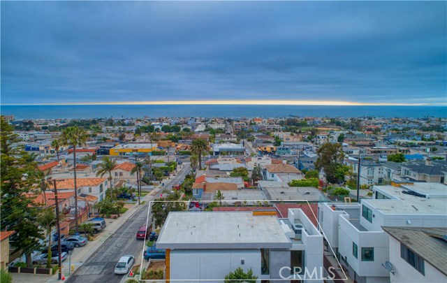 945 7th Street, Hermosa Beach, California 90254, 4 Bedrooms Bedrooms, ,3 BathroomsBathrooms,Residential,Sold,7th,SB19140226