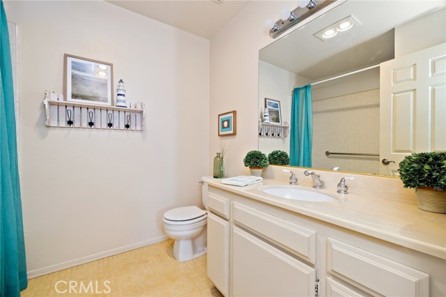 220 Guadalupe Avenue, Redondo Beach, California 90277, 3 Bedrooms Bedrooms, ,2 BathroomsBathrooms,Residential,Sold,Guadalupe,SB21001256