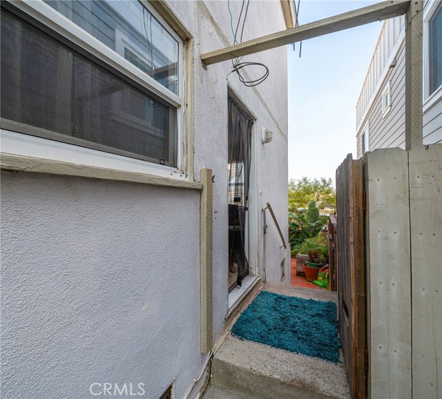 632 Loma Drive, Hermosa Beach, California 90254, ,Residential Income,Sold,Loma,SB20246374