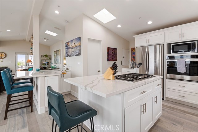 316 34th Street, Manhattan Beach, California 90266, 4 Bedrooms Bedrooms, ,2 BathroomsBathrooms,Residential,Sold,34th,SB21016031