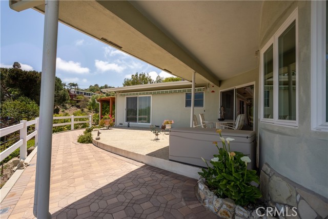 4 Coach Road, Rancho Palos Verdes, California 90275, 3 Bedrooms Bedrooms, ,2 BathroomsBathrooms,Residential,Sold,Coach,SB21125240