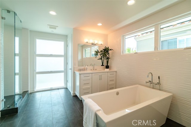 Master bath with relaxing soaking tub