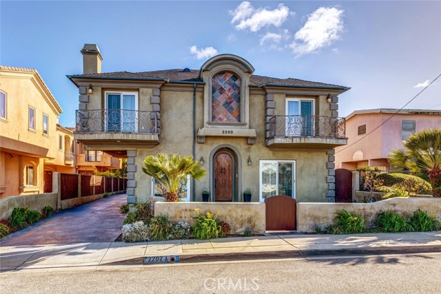 2202 Plant Avenue, Redondo Beach, California 90278, 4 Bedrooms Bedrooms, ,2 BathroomsBathrooms,Residential,Sold,Plant,SB19057901