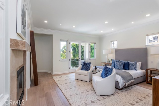 700 Avenue C, Redondo Beach, California 90277, 5 Bedrooms Bedrooms, ,5 BathroomsBathrooms,Residential,Sold,Avenue C,SB19123719