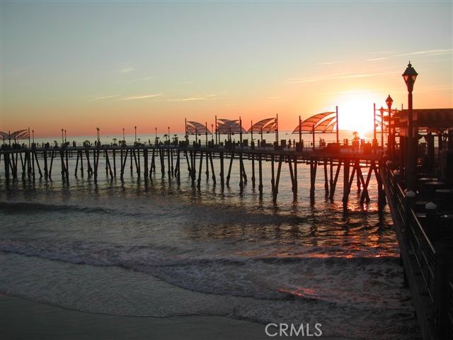 Easy stroll to fine dining on the pier