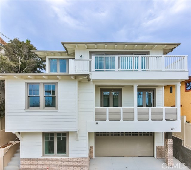 1724 Prospect Avenue, Hermosa Beach, California 90254, 4 Bedrooms Bedrooms, ,3 BathroomsBathrooms,Residential,Sold,Prospect,SB18002034