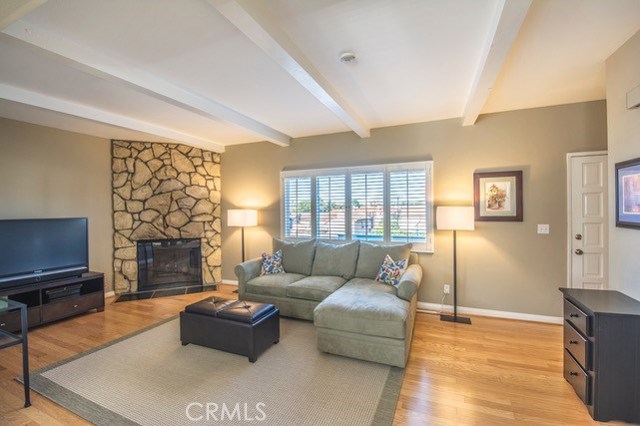 2510 Voorhees Avenue, Redondo Beach, California 90278, 2 Bedrooms Bedrooms, ,1 BathroomBathrooms,Residential,Sold,Voorhees,SB17155991