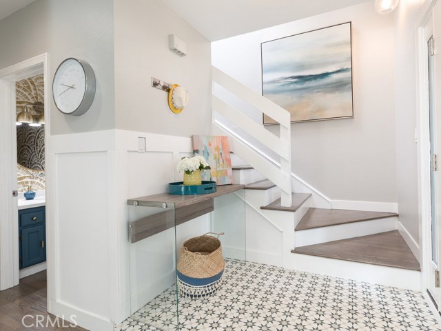 711 Irena Avenue, Redondo Beach, California 90277, 4 Bedrooms Bedrooms, ,2 BathroomsBathrooms,Residential,Sold,Irena,SB19226574