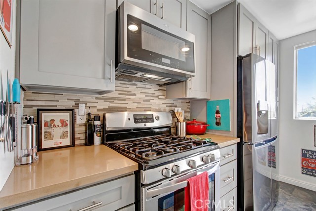 2 Bed Home for Sale in Van Nuys, California