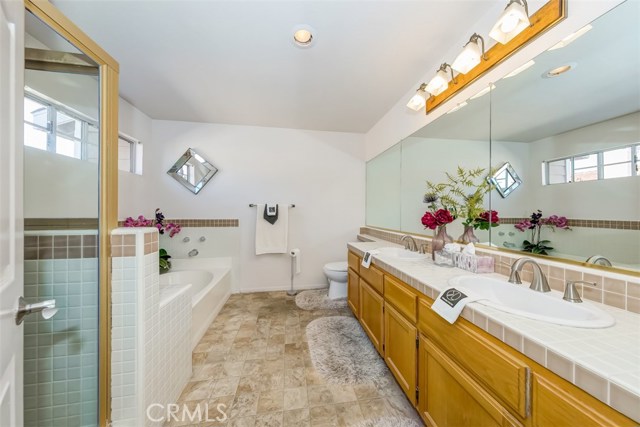 2221 Nelson #B, Redondo Beach, California 90278, 3 Bedrooms Bedrooms, ,3 BathroomsBathrooms,Residential,Sold,Nelson #B,PW18215127