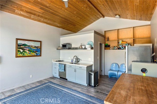 51 Dapplegray Lane, Rolling Hills Estates, California 90274, 5 Bedrooms Bedrooms, ,3 BathroomsBathrooms,Residential,Sold,Dapplegray,SB21097792
