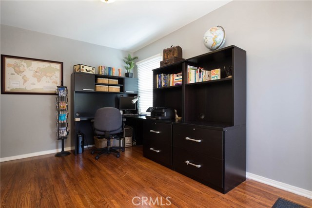 1301 19th Street, Manhattan Beach, California 90266, 3 Bedrooms Bedrooms, ,2 BathroomsBathrooms,Residential,Sold,19th,SB17057029