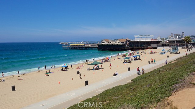 231 Helberta Avenue, Redondo Beach, California 90277, 4 Bedrooms Bedrooms, ,2 BathroomsBathrooms,Residential,Sold,Helberta,SB19006970