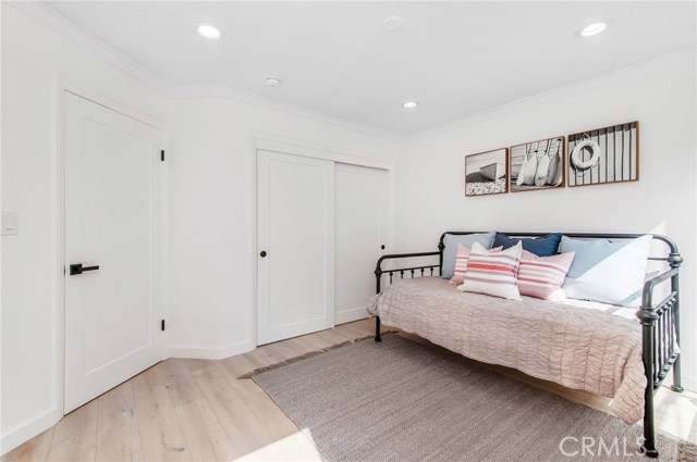 309 20th Place, Manhattan Beach, California 90266, 3 Bedrooms Bedrooms, ,1 BathroomBathrooms,Residential,Sold,20th,SB20217886
