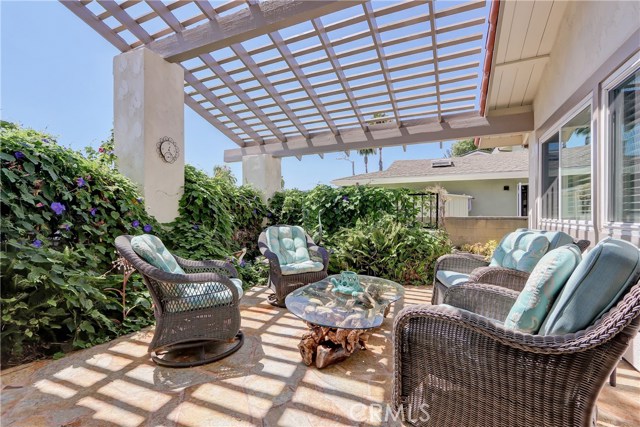 1942 Peninsula Verde Drive, Rancho Palos Verdes, California 90275, 4 Bedrooms Bedrooms, ,1 BathroomBathrooms,Residential,Sold,Peninsula Verde,SB20179363