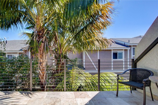 2108 Rockefeller Lane, Redondo Beach, California 90278, 2 Bedrooms Bedrooms, ,2 BathroomsBathrooms,Residential,Sold,Rockefeller,SB19238664