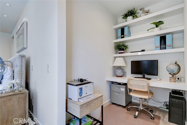 417 20th Place, Manhattan Beach, California 90266, 3 Bedrooms Bedrooms, ,2 BathroomsBathrooms,Residential,Sold,20th,SB21058820