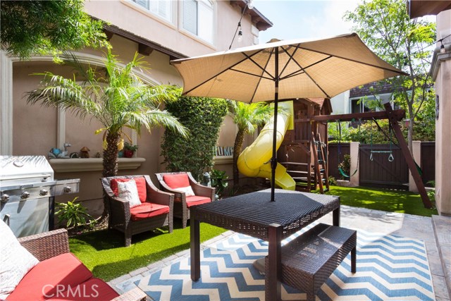 2217 Ruhland Avenue, Redondo Beach, California 90278, 4 Bedrooms Bedrooms, ,3 BathroomsBathrooms,Residential,Sold,Ruhland,SB17139608