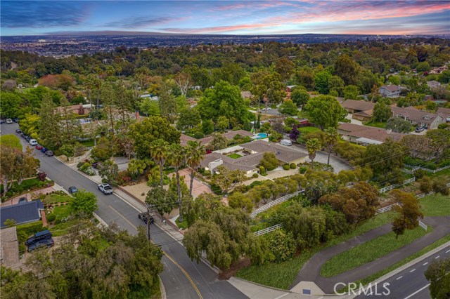 2 Branding Iron Lane, Rolling Hills Estates, California 90274, 4 Bedrooms Bedrooms, ,5 BathroomsBathrooms,Residential,Sold,Branding Iron,PV20092769