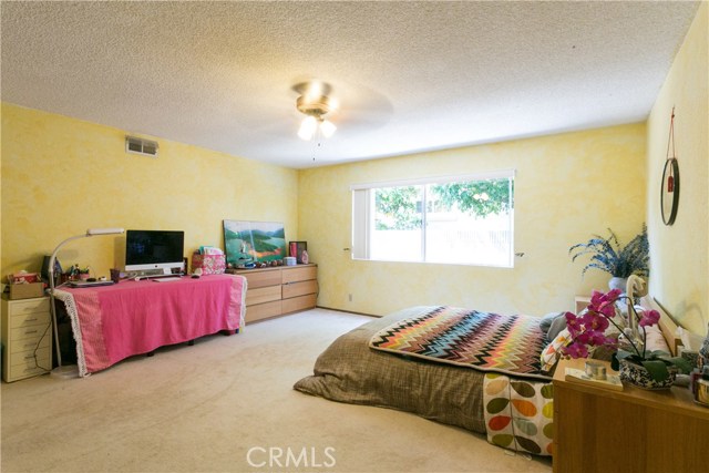 2231 Graham Ave, Redondo Beach, California 90278, 4 Bedrooms Bedrooms, ,3 BathroomsBathrooms,Residential,Sold,Graham Ave,OC17017084