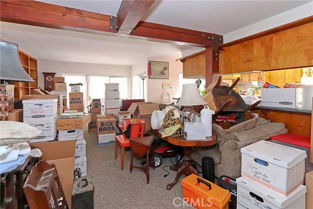 Front Unit- Family room off of Kitchen w/ access to back deck