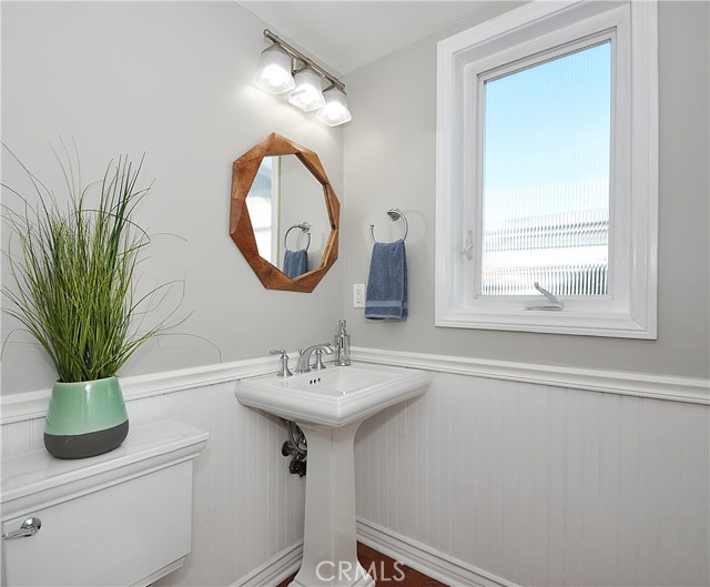 231 Francisca Avenue, Redondo Beach, California 90277, 4 Bedrooms Bedrooms, ,2 BathroomsBathrooms,Residential,Sold,Francisca,SB19047417