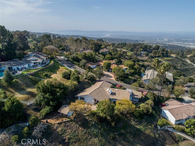 3 Reata Lane, Rolling Hills, California 90274, 3 Bedrooms Bedrooms, ,1 BathroomBathrooms,Residential,Sold,Reata,PV18086949