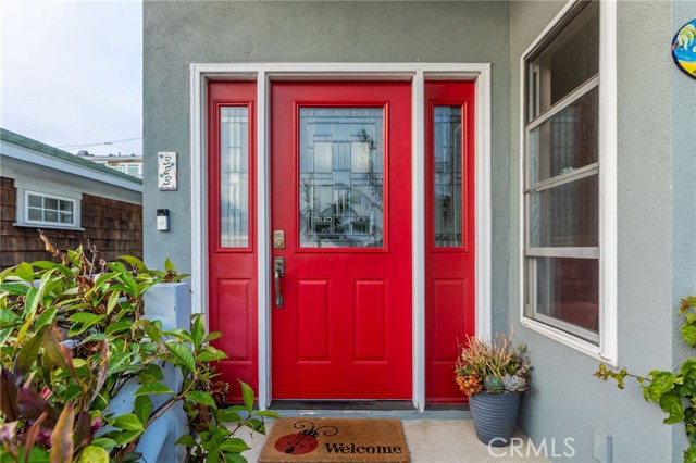 323 Avenue G, Redondo Beach, California 90277, 4 Bedrooms Bedrooms, ,1 BathroomBathrooms,Residential,Sold,Avenue G,PV21158630